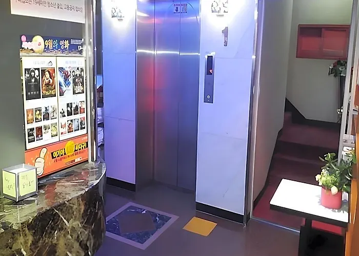 Jongro Nova 2*